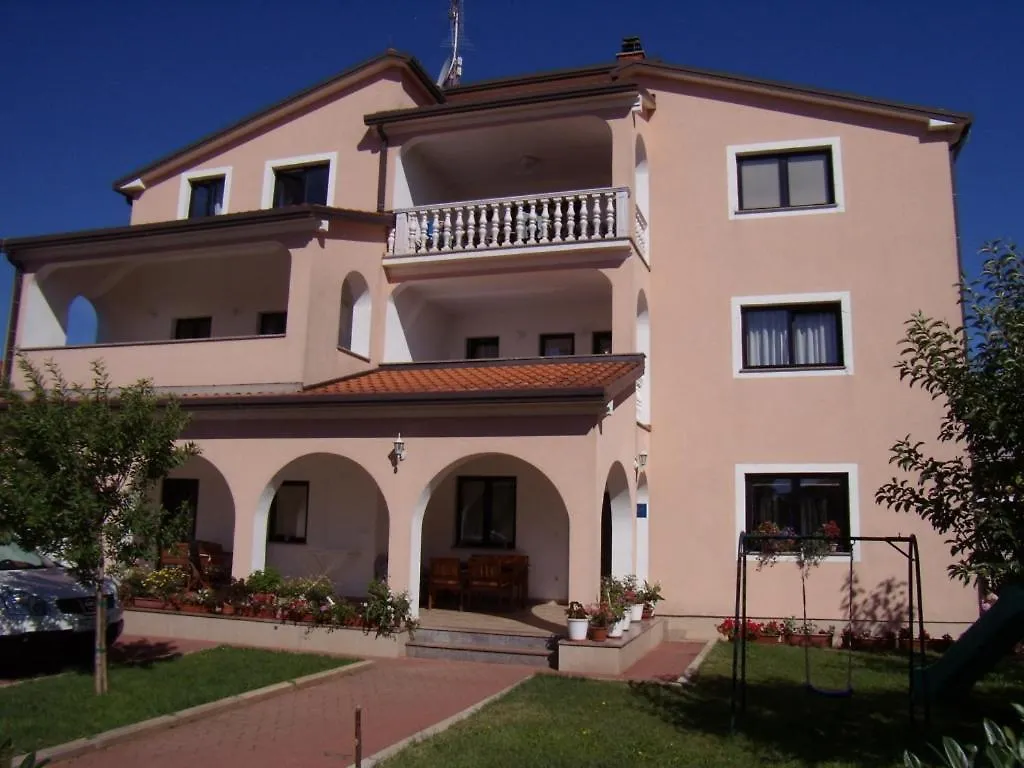 Apartment In Umag With Wifi, Washing Machine 853-1